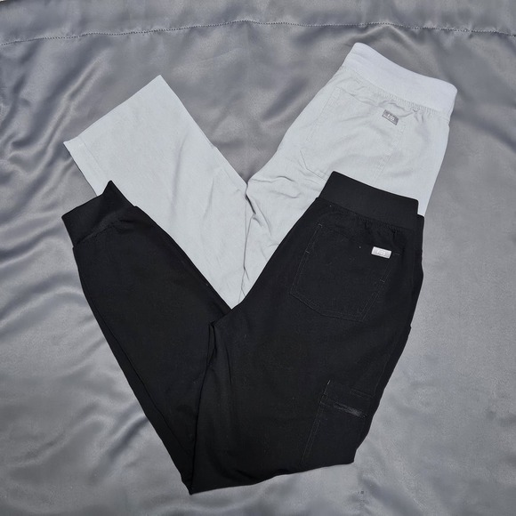 Figs Pants - FIGS Women's Scrub Pants Lot Of 2 Size Small/Tall Gray Black Straight Leg Jogger